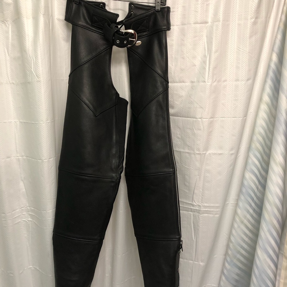 Harley Davidson women’s black leather chaps